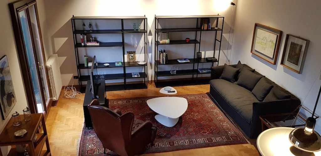Interno Gavi Apartamento Verona Exterior foto