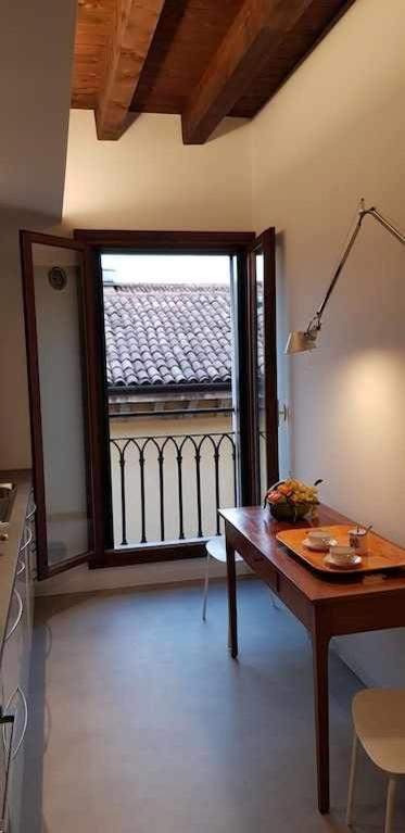 Interno Gavi Apartamento Verona Exterior foto